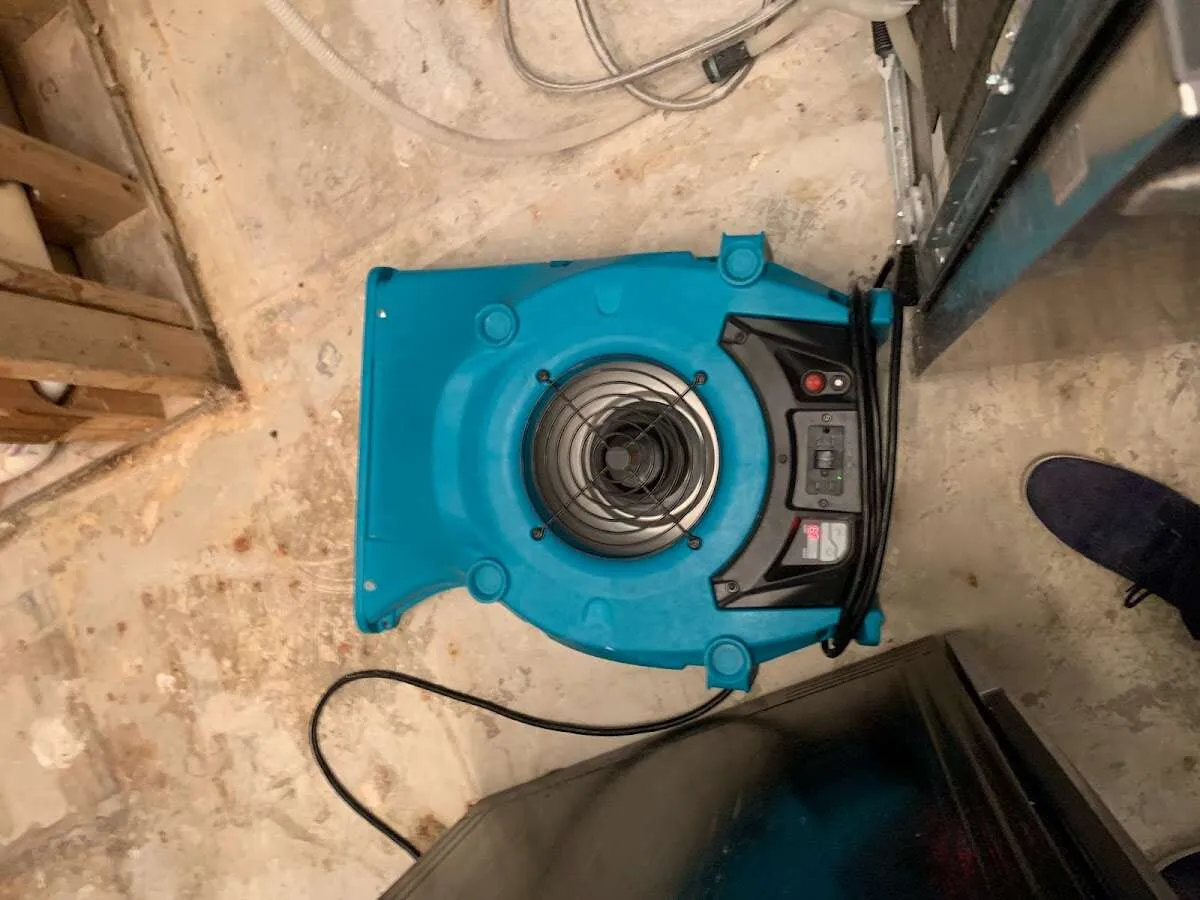 Air mover drying equipment for Mold Remediation & Removal in Ocean Pines
